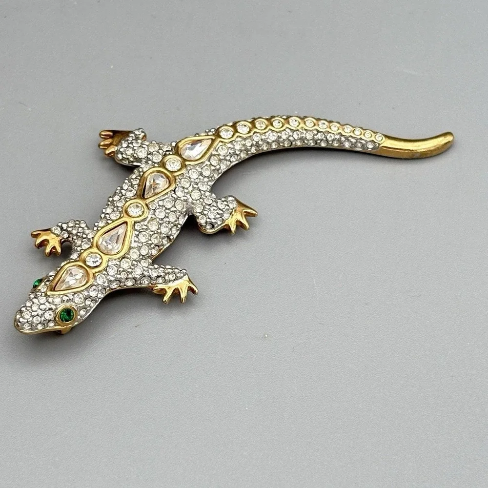 Vintage SAL Swarovski Lizard Brooch Pin Diamante Rhinestone Jeweled Salamander